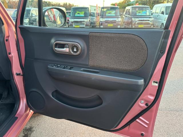 アルトラパン Ｘ　スマートキー２個　プッシュスタート　１４ＡＷ　ＭＡＣカスタム２トンカラー　ピンクホワイト　走行３２０００ｋ　ベンチシート　フルフラット　車内抗菌オゾン除菌クリーニング　車検整備付（52枚目）