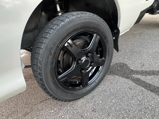 ハイゼットトラック スペシャル　４ＷＤ　エアコン　パワステ　５ＭＴ　ＭＡＣカスタム２トンカラー　１３ＡＷスタットレス　新品ＬＥＤライト　シートカバー　オリジナルエンブレム　Ｆバンパーチップ塗装　車内オゾン除菌クリーニング（40枚目）