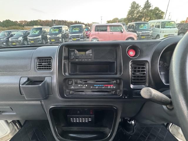 ハイゼットトラック スペシャル　４ＷＤ　エアコン　パワステ　５ＭＴ　ＭＡＣカスタム２トンカラー　１３ＡＷスタットレス　新品ＬＥＤライト　シートカバー　オリジナルエンブレム　Ｆバンパーチップ塗装　車内オゾン除菌クリーニング（47枚目）