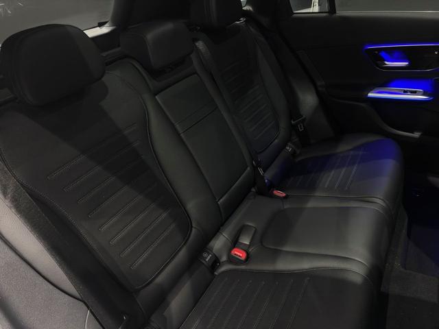 GLC GLC220d 4マチック ドライバーズパッケージ パノスラ AMGラインP ドライバーズP 360°カメラ ETC メモリ付Pシート シートヒーター Pリアゲート フットトランクオープナー 純正20AW 4WD LEDライト ワイヤレスチャージ(16枚目)