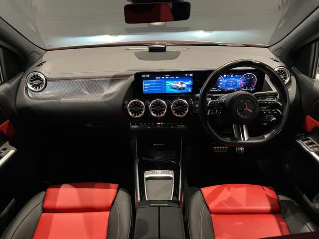 Ｂクラス Ｂ２００ｄ　ＡＭＧレザーエクスクルーシブパッケージ　レザーエクスクルーシブＰ　本革　Ｂカメラ　シートヒーター　メモリ付Ｐシート　フットトランクオープナー　Ｐリアゲート　純正１８ＡＷ（14枚目）
