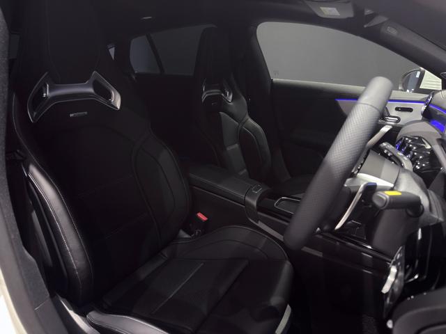 CLAクラス シューティングブレーク CLA35 4マチック シューティングブレーク アドバンスドP AMGパフォーマンスP パノスラ HUD 360°カメラ ETC 本革 純正20AW Brumester メモリ付きPシート シートヒーター Pリアゲート フットトランクオープナー(3枚目)