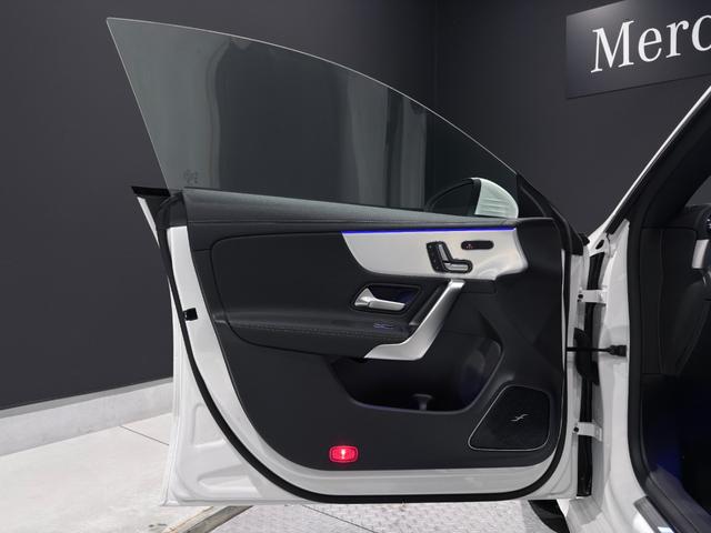 CLAクラス シューティングブレーク CLA35 4マチック シューティングブレーク アドバンスドP AMGパフォーマンスP パノスラ HUD 360°カメラ ETC 本革 純正20AW Brumester メモリ付きPシート シートヒーター Pリアゲート フットトランクオープナー(24枚目)