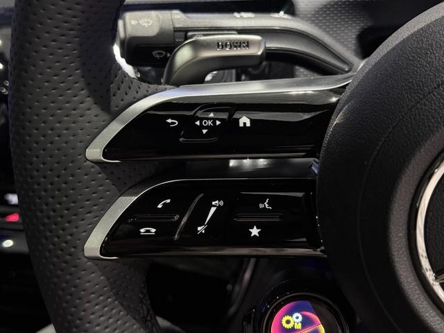 CLAクラス シューティングブレーク CLA35 4マチック シューティングブレーク アドバンスドP AMGパフォーマンスP パノスラ HUD 360°カメラ ETC 本革 純正20AW Brumester メモリ付きPシート シートヒーター Pリアゲート フットトランクオープナー(40枚目)