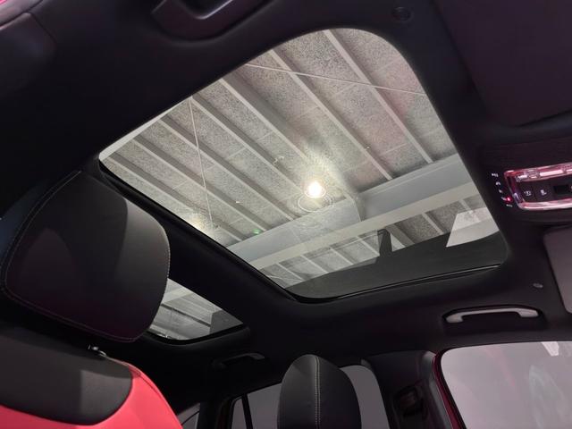 GLAクラス GLA35 4マチック アドバンスドP パノスラ HUD 360°カメラ ETC 本革 Brumesterサウンドシステム ロゴプロジェクターライト 純正20AW 4WD メモリ付きPシート シートヒーター Pリアゲート(16枚目)