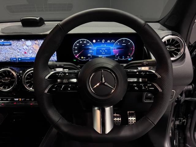 GLB GLB200d 4マチック アーバンスターズ Urban Stars 本革 3列目シート 360°カメラ ETC 純正20AW メモリ付きPシート シートヒーター Pリアゲート フットトランクオープナー 4WD クルーズコントロール(7枚目)