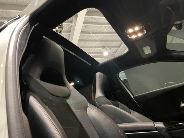 �l���������������@�����@���������������̓����Z�f�X�E�x���c���S���E�œW�J���Ă���A�����Ԃ��ʐM�����i�I�ȃT�[�r�X�ł��B