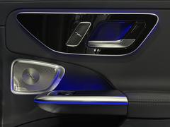 �ɥ��ĤΥ����ǥ����᡼�����֣£�����������פȶ�Ʊ��ȯ�������ʼ������ǥ��������ƥࡣ�������Ŀ��Ӥ䤫�ʥ�����ɤ�¸����ޤ���ܤ����Ǳ��դ��Ƥ��뤫�Τ褦���׾촶���դ�륵����ɤ��ڤ��ߤ��������ޤ� 7