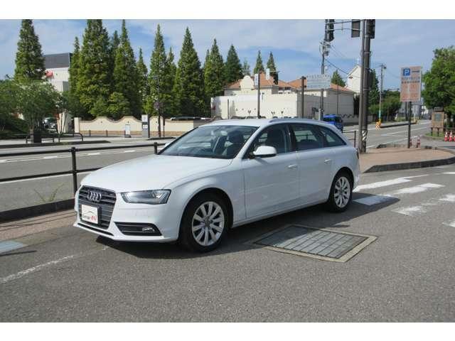 Ａ４アバント ２．０ＴＦＳＩクワトロ　４ＷＤ　純正ナビＴＶ　Ｂカメラ　ＥＴＣ　革シートヒーター（6枚目）