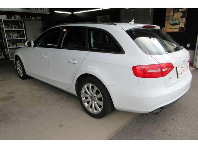 Ａ４アバント ２．０ＴＦＳＩクワトロ　４ＷＤ　純正ナビＴＶ　Ｂカメラ　ＥＴＣ　革シートヒーター（10枚目）