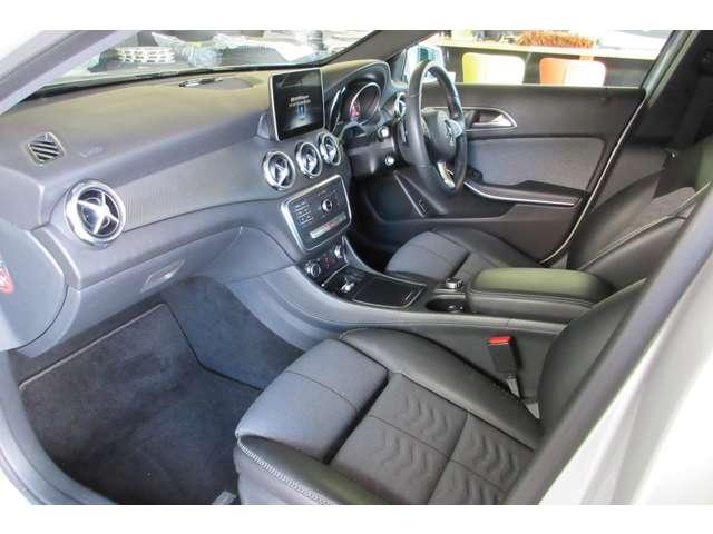 GLAクラス GLA180 純正ナビ Bカメラ ハーフレザー ETC(22枚目)