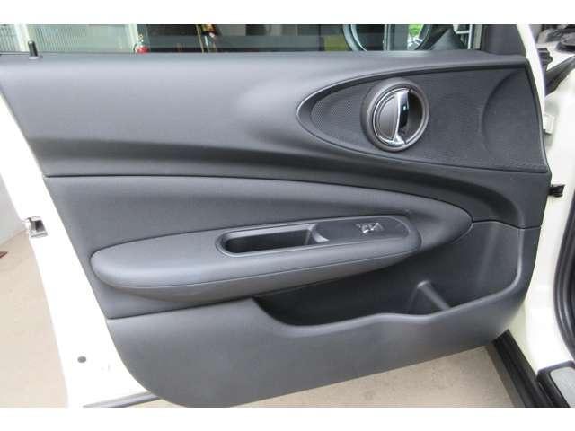 ＭＩＮＩ ワン　クラブマン　純正ナビ　Ｂカメラ　ＥＴＣ　ブルートゥース（19枚目）