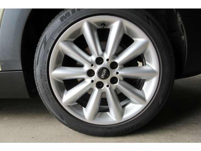 ＭＩＮＩ ワン　クラブマン　純正ナビ　Ｂカメラ　ＥＴＣ　ブルートゥース（32枚目）