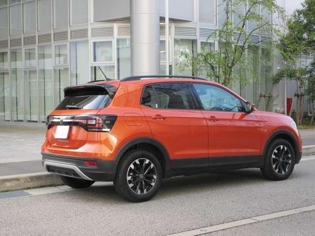 Ｔ－クロス ＴＳＩ　アクティブ　純正ナビ　Ｂカメラ　ＥＴＣ　アップコネクト（6枚目）