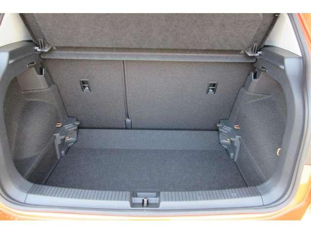 Ｔ－クロス ＴＳＩ　アクティブ　純正ナビ　Ｂカメラ　ＥＴＣ　アップコネクト（30枚目）