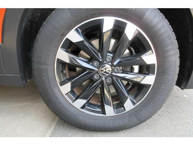 Ｔ－クロス ＴＳＩ　アクティブ　純正ナビ　Ｂカメラ　ＥＴＣ　アップコネクト（33枚目）