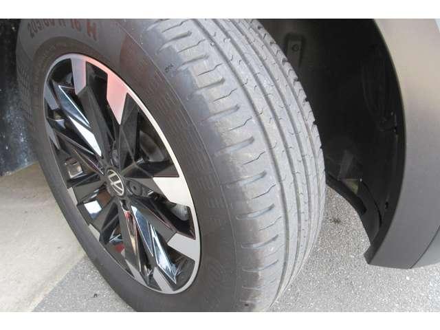 Ｔ－クロス ＴＳＩ　アクティブ　純正ナビ　Ｂカメラ　ＥＴＣ　アップコネクト（34枚目）