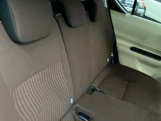 アクア G メモリーナビ フルセグ Bluetooth バックカメラ ETC アルミホイール スマートキー 運転席・助手席エアバック ABS 横滑り防止装置 エアコン パワステ パワーウインドウ(15枚目)