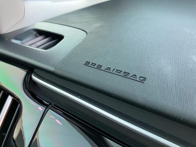 プリウス Sツーリングセレクション SDナビ 地デジTV バックカメラ ETC スマートキー アルミホイール 運転席・助手席・サイドエアバック ABS 横滑り防止装置 盗難防止 エアコン パワステ パワーウインドウ(44枚目)