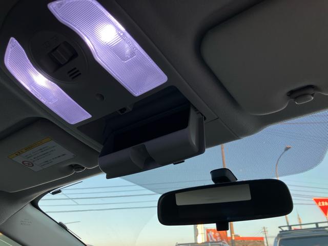 プリウス Sツーリングセレクション SDナビ 地デジTV バックカメラ ETC スマートキー アルミホイール 運転席・助手席・サイドエアバック ABS 横滑り防止装置 盗難防止 エアコン パワステ パワーウインドウ(72枚目)