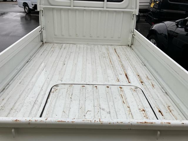 サンバートラック TB 4WD 5速マニュアル エアコン 運転席エアバック(9枚目)