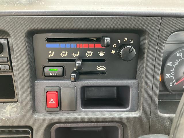 サンバートラック TB 4WD 5速マニュアル アルミホイール エアコン パワステ 運転席エアバック(20枚目)