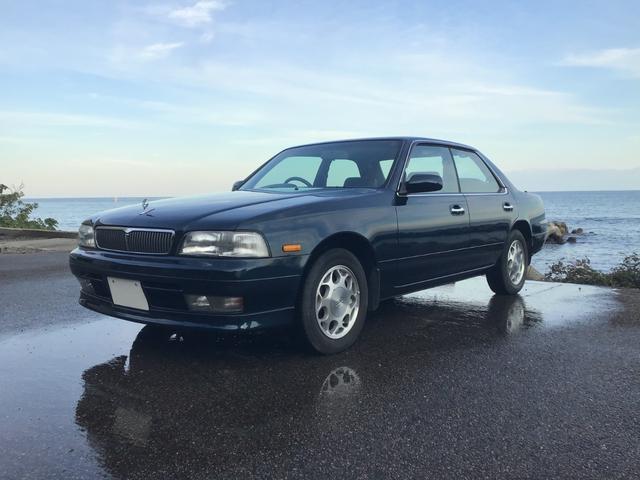 ローレル メダリストＧ　走行２５，４８７キロ　１オーナー　フルオリジナル　雨天未使用　記録簿　ガラスコーティング施工後未使用　ガレージ保管（22枚目）