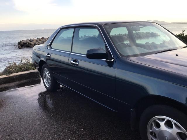 ローレル メダリストＧ　走行２５，４８７キロ　１オーナー　フルオリジナル　雨天未使用　記録簿　ガラスコーティング施工後未使用　ガレージ保管（48枚目）