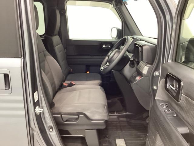 Ｎ－ＶＡＮ＋スタイル クール・ホンダセンシング　最長５年保証　ワンオ－ナ－　ＴＶ　Ｒカメラ　衝突被害軽減システム　クルコン　デュアルエアバッグ　リヤカメラ　パワステ　ＵＳＢ　ＡＣ　パワーウインドウ　横滑り防止　４ＷＤ　ＥＴＣ　ＡＢＳ　ワンオーナー（15枚目）