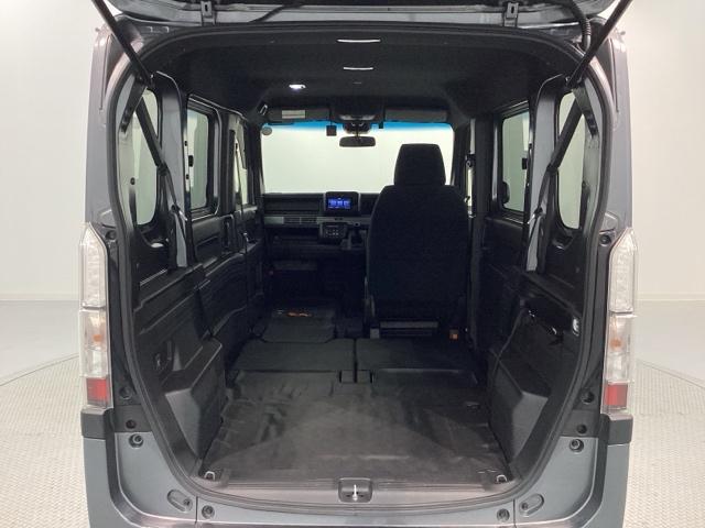 Ｎ－ＶＡＮ＋スタイル クール・ホンダセンシング　最長５年保証　ワンオ－ナ－　ＴＶ　Ｒカメラ　衝突被害軽減システム　クルコン　デュアルエアバッグ　リヤカメラ　パワステ　ＵＳＢ　ＡＣ　パワーウインドウ　横滑り防止　４ＷＤ　ＥＴＣ　ＡＢＳ　ワンオーナー（18枚目）