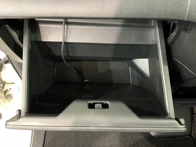 N-BOX G いまコレ+新品マット付1年保証ナビ スマキ- AUTOエアコン イモビライザー フロントベンチシート WエアB ワンオーナー車 ナビTV フルフラット エアB キーフリーシステム DVD再生可能 PW(27枚目)
