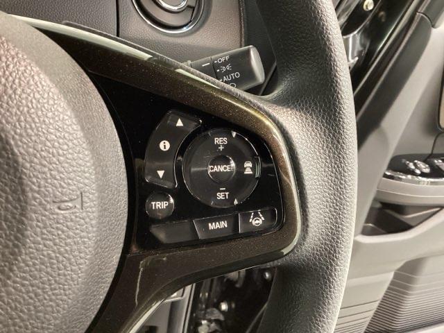 N-BOXカスタム G・Lホンダセンシング 最長5年保証ナビTVRカメラDVD エアコン 衝突被害軽減装置 シ-トヒ-タ- VSA パワーウィンドウ エアバック ベンチシート 4WD車 キーフリー 地デジ サイドエアバック クルコン スマートキ(11枚目)