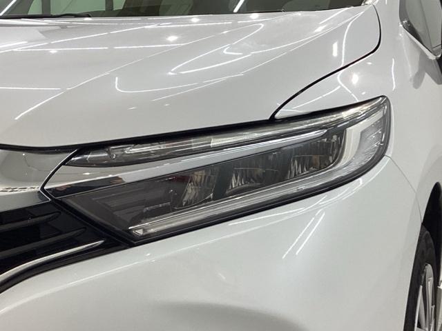 シャトル Gホンダセンシング 最長5年保証ワンオ-ナ-ナビTV 衝突被害軽減ブレーキ リアカメラ クルーズコントロール オートエアコン ABS LEDヘッド VSA ワンオーナー 4WD スマートキー サイドエアバッグ DVD(7枚目)
