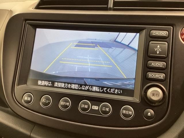 フィットハイブリッド シーズ 保証付ワンオ-ナ-純正ナビTV DVD再生 横滑り防止 バックカメラ ETC スマートキー ワンセグ キーレスキー イモビ ワンオーナー パワステ ABS AUTOエアコン(5枚目)