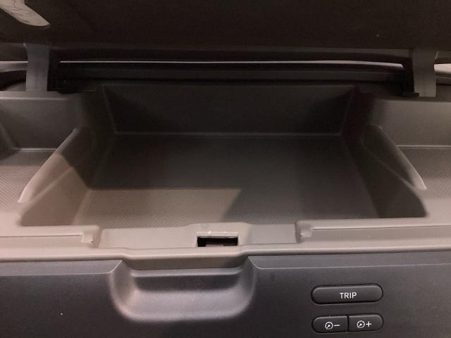 フリード＋ハイブリッド ハイブリッドＧ・ホンダセンシング　１年保証　ワンオ－ナ－　ナビＶＸＭ－１７５ＶＦｉ　ＴＶ　Ｒカメラ　ＣＤ録音　ＢＴオ－ディオ　ＤＶＤ　ドラレコ　ＥＴＣ　ＬＥＤライト　両側電動ドア　ＶＳＡ　クルコン　アルミ　スマ－トキ－　盗難防止装置（26枚目）