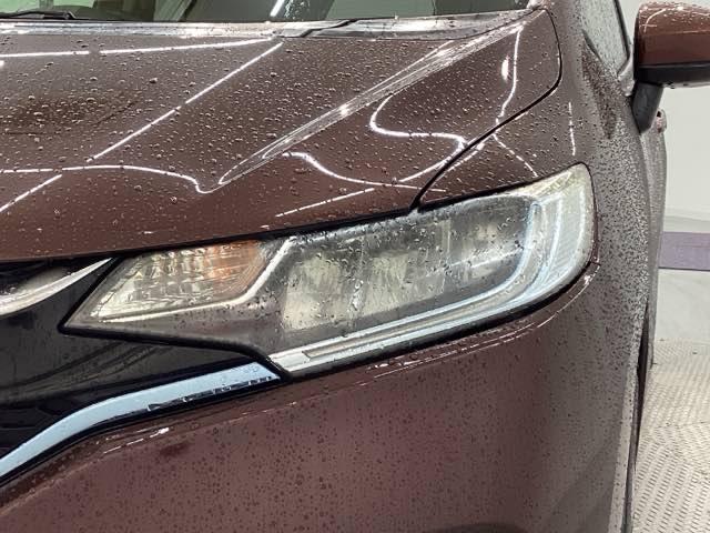 フィットハイブリッド Ｆ　１年保証　ワンオ－ナ－　ナビＶＸＭ－１７４ＶＦＸｉ　ＴＶ　Ｒカメラ　ＢＴオ－ディオ　ＤＶＤ　ＥＴＣ　ＬＥＤライト　ＶＳＡ　スマ－トキ－　盗難防止装置　整備記録簿　ＡＡＣ　ドアバイザ－　Ｗエアバッグ（6枚目）