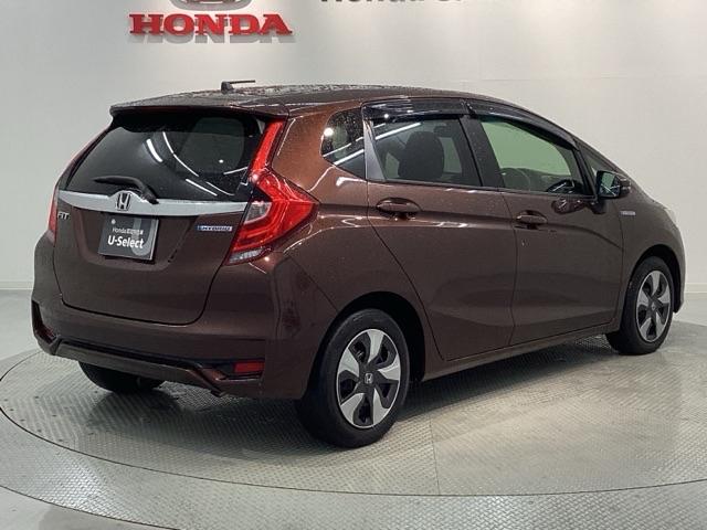 フィットハイブリッド Ｆ　１年保証　ワンオ－ナ－　ナビＶＸＭ－１７４ＶＦＸｉ　ＴＶ　Ｒカメラ　ＢＴオ－ディオ　ＤＶＤ　ＥＴＣ　ＬＥＤライト　ＶＳＡ　スマ－トキ－　盗難防止装置　整備記録簿　ＡＡＣ　ドアバイザ－　Ｗエアバッグ（44枚目）