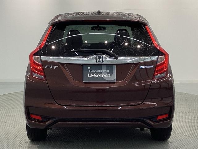 フィットハイブリッド Ｆ　１年保証　ワンオ－ナ－　ナビＶＸＭ－１７４ＶＦＸｉ　ＴＶ　Ｒカメラ　ＢＴオ－ディオ　ＤＶＤ　ＥＴＣ　ＬＥＤライト　ＶＳＡ　スマ－トキ－　盗難防止装置　整備記録簿　ＡＡＣ　ドアバイザ－　Ｗエアバッグ（51枚目）