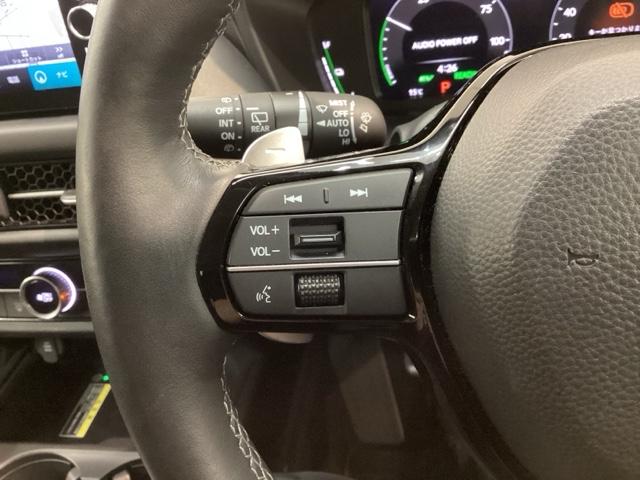 ZR-V e:HEVZ H SENSING 革シ-ト 新車保証 試乗車 ワンオ-ナ- 純正ナビ TV Rカメラ マルチビュ- BTオ-ディオ ETC LEDライト VSA シ-トヒ-タ- 電動シ-ト クルコン アルミ AAC(11枚目)