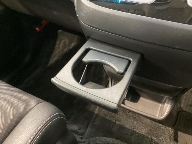 豊富に在庫を取り揃えています。軽自動車からミニバン、セダン、ＳＵＶ、話題のハイブリッド車などなど続々入荷中です！