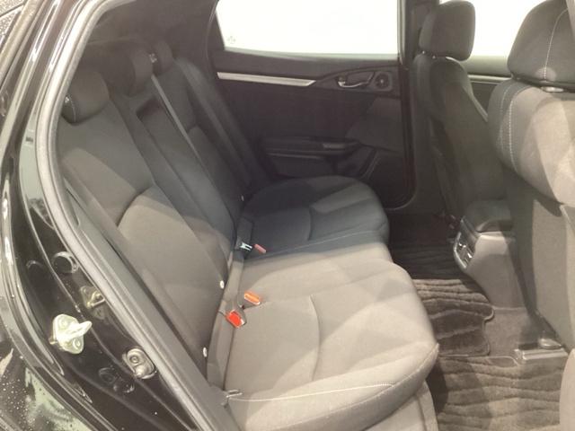 シビック ハッチバック/H SENSING/最長5年保証/禁煙車 ナビVXM-184VFi/TV/Rカメラ/Bluetooth/USB/iPod/DVD/ETC/LEDライト/オートライト/シ-トヒ-タ-/クルコン/18インチアルミ/ドアバイザー/フロアマット(17枚目)