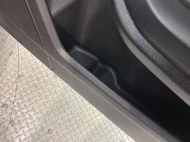 シビック ハッチバック/H SENSING/最長5年保証/禁煙車 ナビVXM-184VFi/TV/Rカメラ/Bluetooth/USB/iPod/DVD/ETC/LEDライト/オートライト/シ-トヒ-タ-/クルコン/18インチアルミ/ドアバイザー/フロアマット(26枚目)