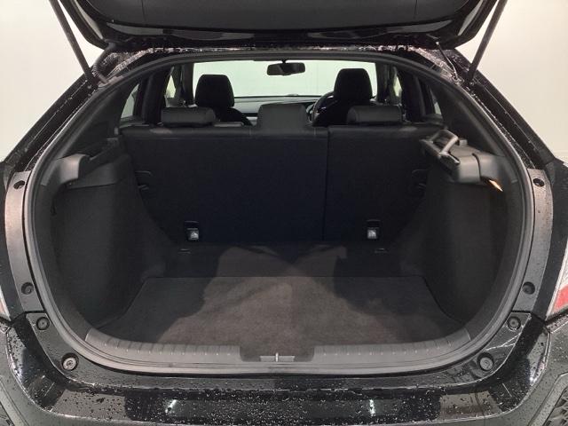 シビック ハッチバック/H SENSING/最長5年保証/禁煙車 ナビVXM-184VFi/TV/Rカメラ/Bluetooth/USB/iPod/DVD/ETC/LEDライト/オートライト/シ-トヒ-タ-/クルコン/18インチアルミ/ドアバイザー/フロアマット(36枚目)