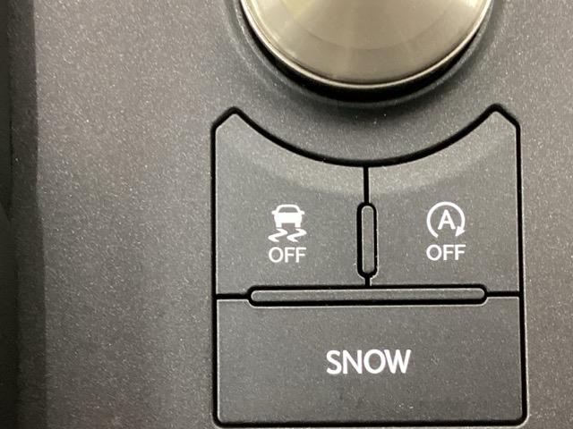 ＩＳ ＩＳ２００ｔ　１年保証　ワンオ－ナ－　純正ナビ　ＴＶ　Ｒカメラ　ＢＴオ－ディオ　衝突軽減Ｂ　ＥＴＣ　ＬＥＤライト　横滑り防止　シ－トヒ－タ－　電動シ－ト　クルコン　アルミ　スマ－トキ－　ＡＡＣ　スペアキ－　ターボ（11枚目）