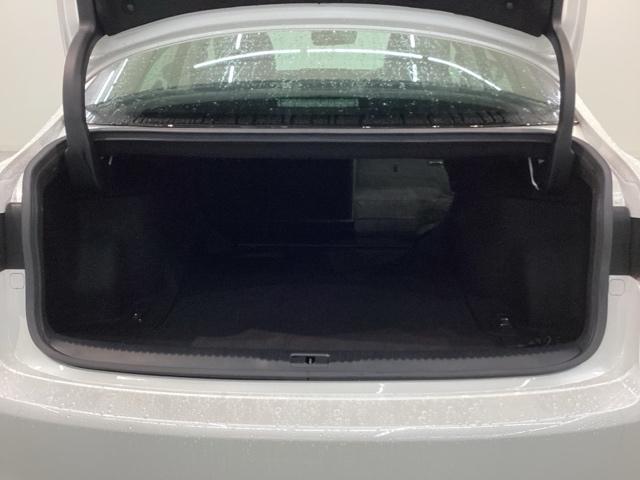 ＩＳ ＩＳ２００ｔ　１年保証　ワンオ－ナ－　純正ナビ　ＴＶ　Ｒカメラ　ＢＴオ－ディオ　衝突軽減Ｂ　ＥＴＣ　ＬＥＤライト　横滑り防止　シ－トヒ－タ－　電動シ－ト　クルコン　アルミ　スマ－トキ－　ＡＡＣ　スペアキ－　ターボ（34枚目）