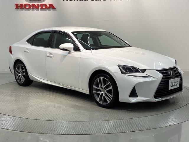 ＩＳ ＩＳ２００ｔ　１年保証　ワンオ－ナ－　純正ナビ　ＴＶ　Ｒカメラ　ＢＴオ－ディオ　衝突軽減Ｂ　ＥＴＣ　ＬＥＤライト　横滑り防止　シ－トヒ－タ－　電動シ－ト　クルコン　アルミ　スマ－トキ－　ＡＡＣ　スペアキ－　ターボ（48枚目）