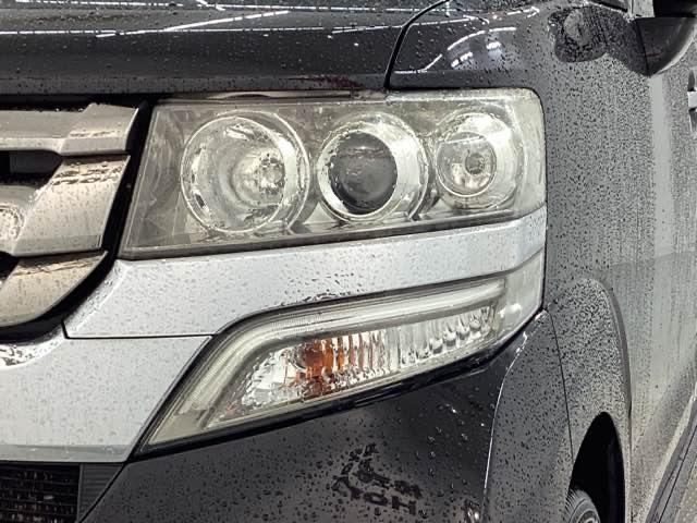 N-BOXカスタム G・Lパッケージ あんしんPKG 1年保証 ナビ TV Rカメラ BTオ-ディオ DVD HID 両側電動ドア VSA アルミ スマ-トキ- 盗難防止装置 整備記録簿 AAC ドアバイザ- ベンチシ-ト Wエアバッグ(7枚目)