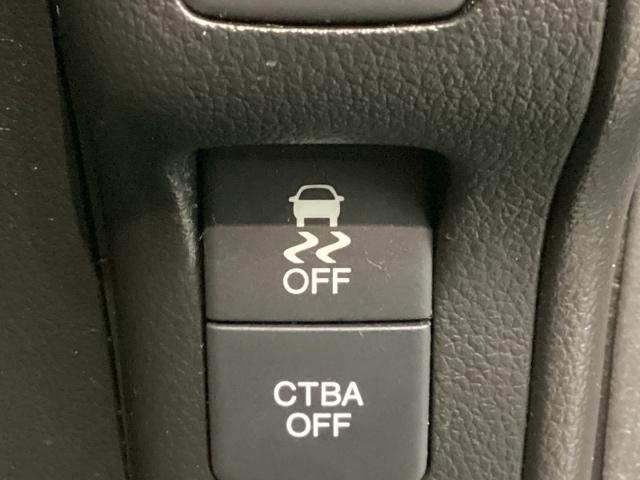 N-BOXカスタム G・Lパッケージ あんしんPKG 1年保証 ナビ TV Rカメラ BTオ-ディオ DVD HID 両側電動ドア VSA アルミ スマ-トキ- 盗難防止装置 整備記録簿 AAC ドアバイザ- ベンチシ-ト Wエアバッグ(12枚目)