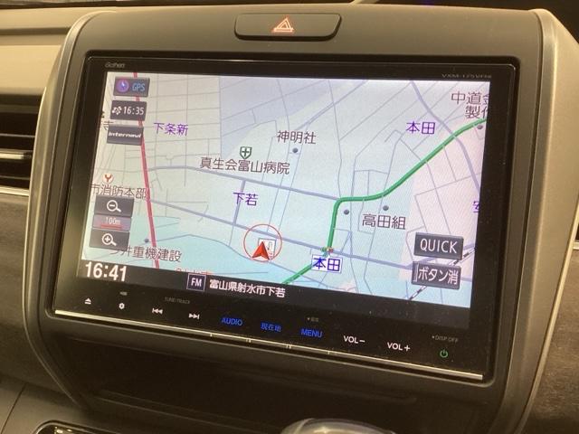 フリード Ｇ　１年保証　ナビＶＸＭ－１７５ＶＦＮｉ　ＴＶ　Ｒカメラ　ＣＤ録音　ＢＴオ－ディオ　ＤＶＤ　ＥＴＣ　ＬＥＤライト　ＶＳＡ　シ－トヒ－タ－　アルミ　スマ－トキ－　スペアキー　盗難防止装置　整備記録簿　ＡＡＣ（3枚目）