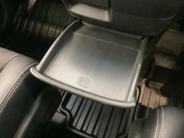 フリード Ｇ　１年保証　ナビＶＸＭ－１７５ＶＦＮｉ　ＴＶ　Ｒカメラ　ＣＤ録音　ＢＴオ－ディオ　ＤＶＤ　ＥＴＣ　ＬＥＤライト　ＶＳＡ　シ－トヒ－タ－　アルミ　スマ－トキ－　スペアキー　盗難防止装置　整備記録簿　ＡＡＣ（26枚目）